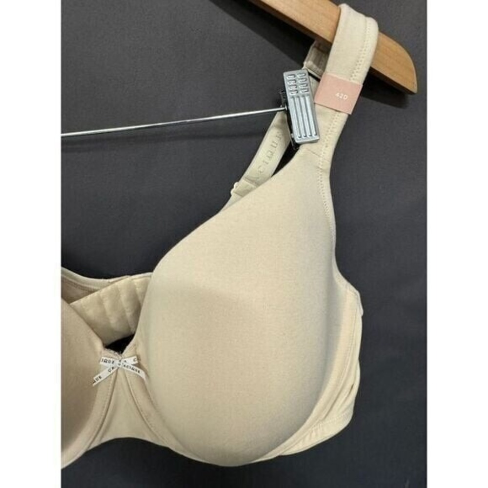 Cacique Underwire Light Padding Size 42DVERY SOFT - Picture 2 of 10